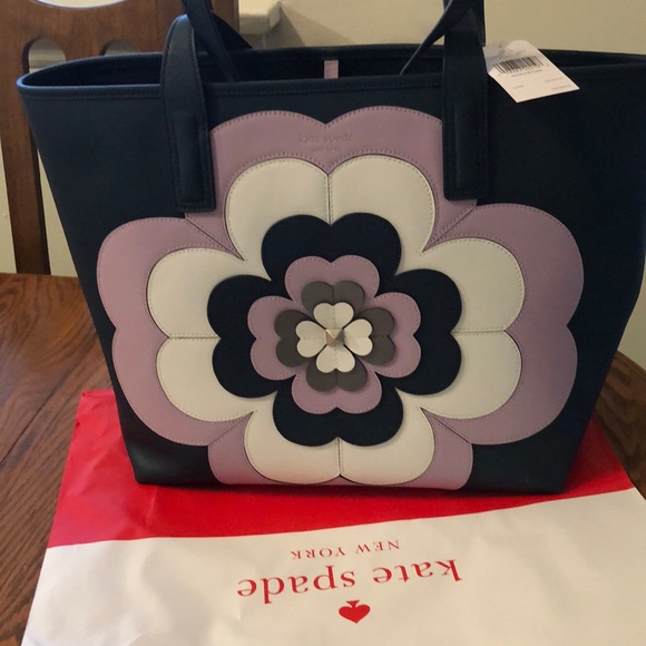 Kate Spade large tote - Picture 3 of 3